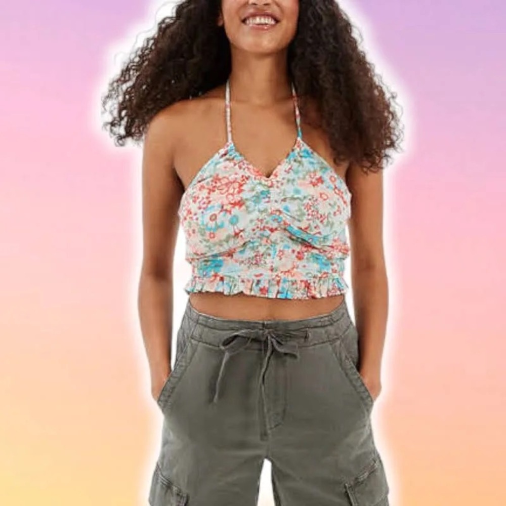 VACATION VIBES NWT American Eagle Cropped Floral Cinch Halter Top